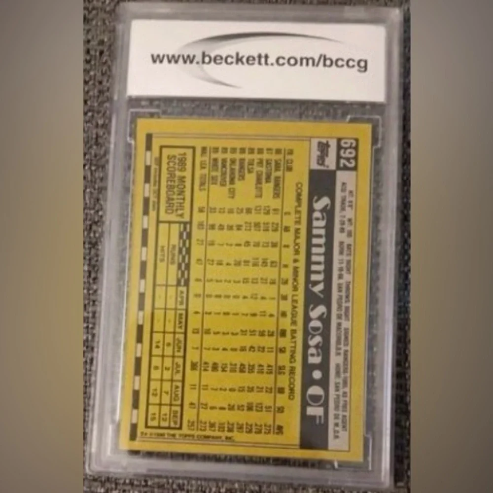 1990 Topps Sammy Sosa Rookie Card #692 RC BCCG 9 Slab White Sox MLB - Picture 2 of 2